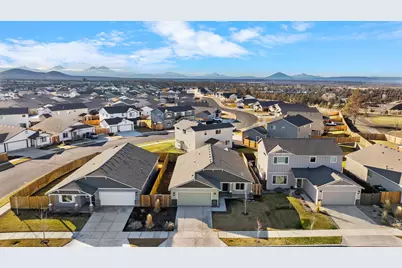 3537 NW 10th Place, Redmond, OR 97756 - Photo 21