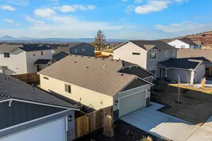 3537 NW 10th Pl, Redmond, OR 97756 - Photo 23