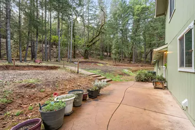 304 Woodlake Drive, Grants Pass, OR 97527 - Photo 29