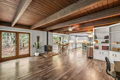 304 Woodlake Drive, Grants Pass, OR 97527 - Photo 11