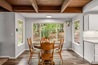 304 Woodlake Drive, Grants Pass, OR 97527 - Photo 15