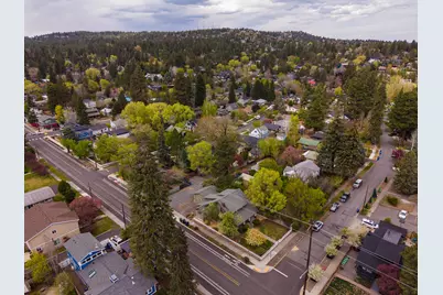 1605 NW 1st Street, Bend, OR 97703 - Photo 27