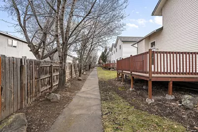 438 NW 19th Street #UNIT 17, Redmond, OR 97756 - Photo 23