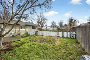470 De Barr Ave, Medford, OR 97501 - Photo 25