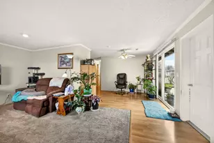 470 De Barr Ave, Medford, OR 97501 - Photo 9