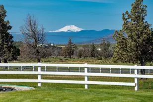 6419 NE Juniper Ridge Rd, Redmond, OR 97756 - Photo 17