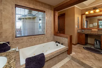 6419 NE Juniper Ridge Road, Redmond, OR 97756 - Photo 33