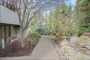 2435 Heritage Way, Medford, OR 97504 - Photo 43