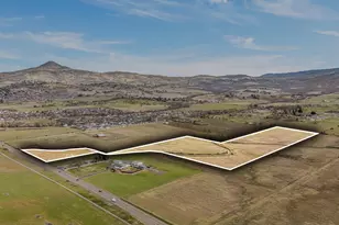 3690 Coal Mine Rd, Medford, OR 97504 - Photo 1