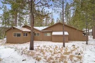 56926 E Park Ln, Sunriver, OR 97707 - Photo 31