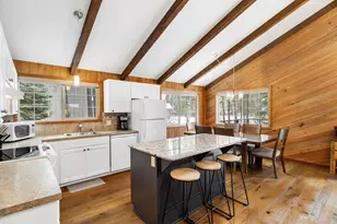 56926 E Park Ln, Sunriver, OR 97707 - Photo 9