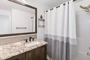 2146 NW 22nd St, Redmond, OR 97756 - Photo 17