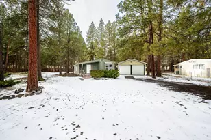 60924 Targee Dr, Bend, OR 97702 - Photo 21