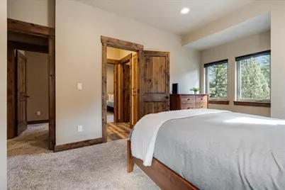 714 S Wrangler Court, Sisters, OR 97759 - Photo 25