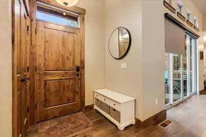 714 S Wrangler Court, Sisters, OR 97759 - Photo 3