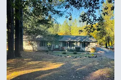 876 Ferry Road, Grants Pass, OR 97526 - Photo 1