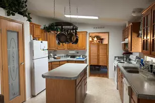 876 Ferry Rd, Grants Pass, OR 97526 - Photo 7