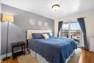 2210 E Barnett Rd, Medford, OR 97504 - Photo 17