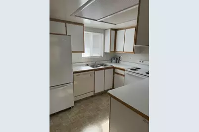 10 Dion Court, Shady Cove, OR 97539 - Photo 5