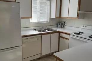 10 Dion Ct, Shady Cove, OR 97539 - Photo 5