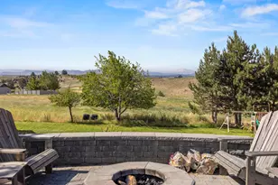 1710 Alisa Ln, Klamath Falls, OR 97601 - Photo 11