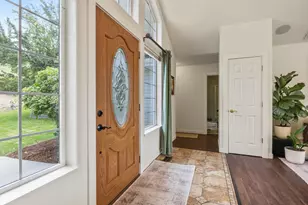 1710 Alisa Ln, Klamath Falls, OR 97601 - Photo 35