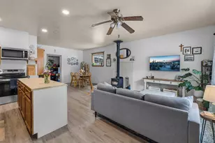 16122 Lava Dr, La Pine, OR 97739 - Photo 7