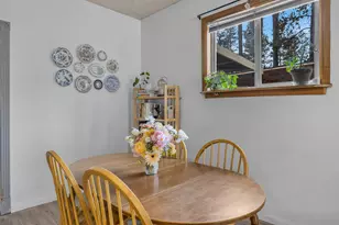 16122 Lava Dr, La Pine, OR 97739 - Photo 9