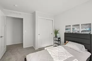 300 Luman Rd, Phoenix, OR 97535 - Photo 11