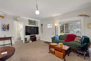 1437 NW Hawthorne Ave, Grants Pass, OR 97526 - Photo 7