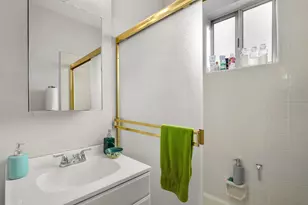 1437 NW Hawthorne Ave, Grants Pass, OR 97526 - Photo 19