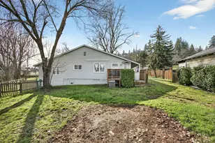 3418 S Stage Rd, Medford, OR 97501 - Photo 5