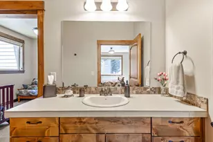 7581 Southeast Madison Ave, Prineville, OR 97754 - Photo 23