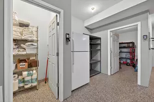 874 SW Crestline Dr, Bend, OR 97702 - Photo 33