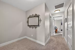 874 SW Crestline Dr, Bend, OR 97702 - Photo 29