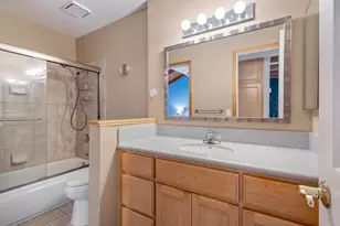 2843 NE Waller Dr, Bend, OR 97701 - Photo 11