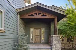 2927 NW Celilo Ln, Bend, OR 97703 - Photo 3