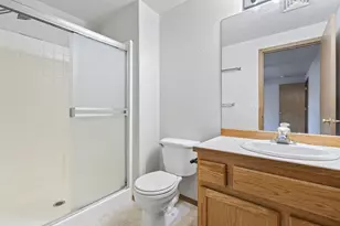 1470 SW 16th St, Redmond, OR 97756 - Photo 15