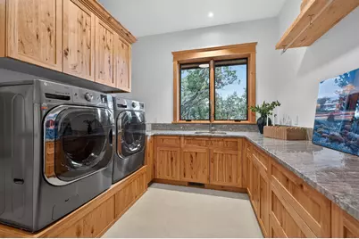 20440 Swalley Road, Bend, OR 97703 - Photo 51