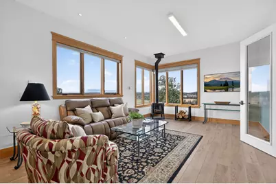 20440 Swalley Road, Bend, OR 97703 - Photo 47