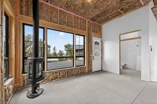 20440 Swalley Rd, Bend, OR 97703 - Photo 55