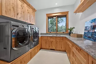 20440 Swalley Rd, Bend, OR 97703 - Photo 41