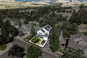 144 Crocker St, Ashland, OR 97520 - Photo 29