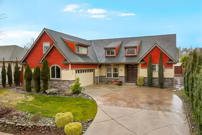 279 Robert Trent Jones Boulevard, Eagle Point, OR 97524 - Photo 1