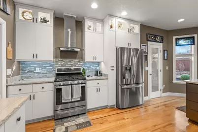 279 Robert Trent Jones Boulevard, Eagle Point, OR 97524 - Photo 15