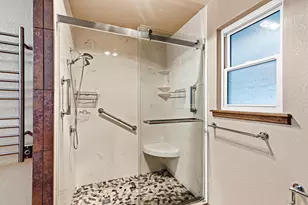 260 McMullen Creek Rd, Selma, OR 97538 - Photo 15