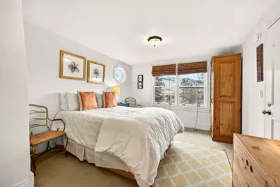 668 N Main Street, Ashland, OR 97520 - Photo 39