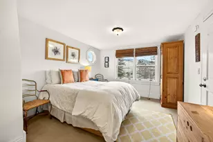 668 N Main St, Ashland, OR 97520 - Photo 39