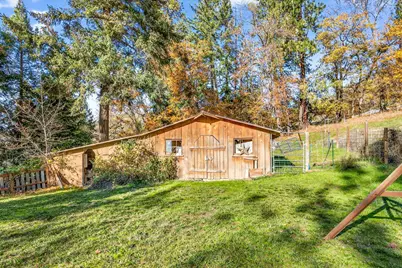 13688 Highway 238, Applegate, OR 97530 - Photo 35