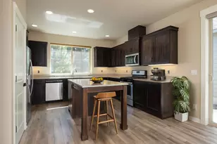 51844 Hollinshead Pl, La Pine, OR 97739 - Photo 5